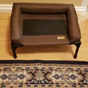 K&H origin Bolster Pet Cot brand new never been us